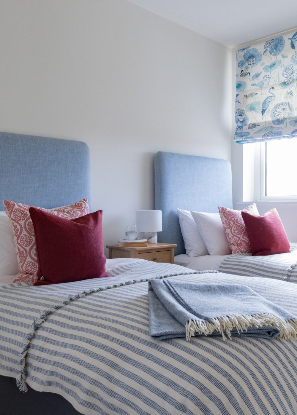 Twin bedroom
